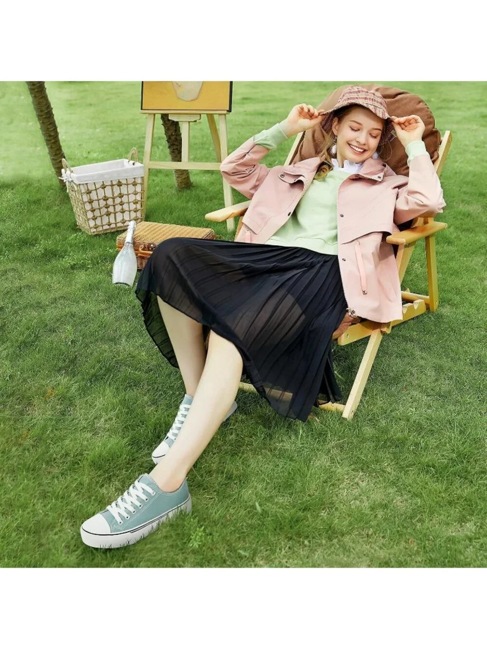 Women's Lake Green Flat Lace Up Comfortable Solid Casual Round Low Top Sneakers